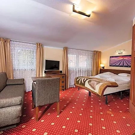 Osrodek Rekreacyjny Aga Hotel *